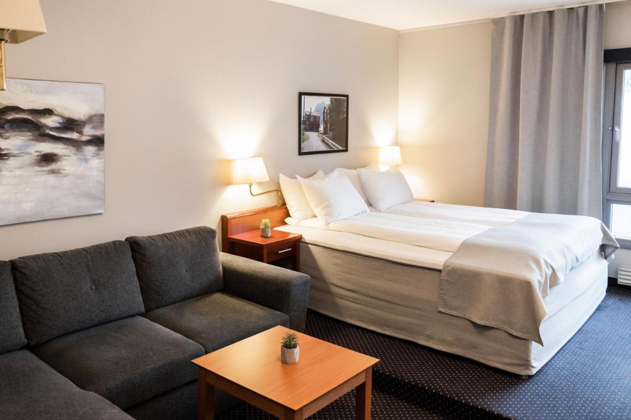 Froken Skjolds Hotel Lyngengarden Mosjøen Exteriér fotografie
