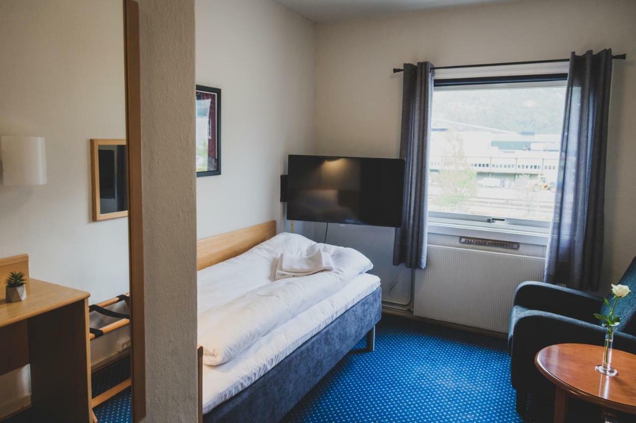 Froken Skjolds Hotel Lyngengarden Mosjøen Exteriér fotografie